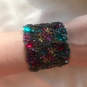 Antique flower cuff bracelet